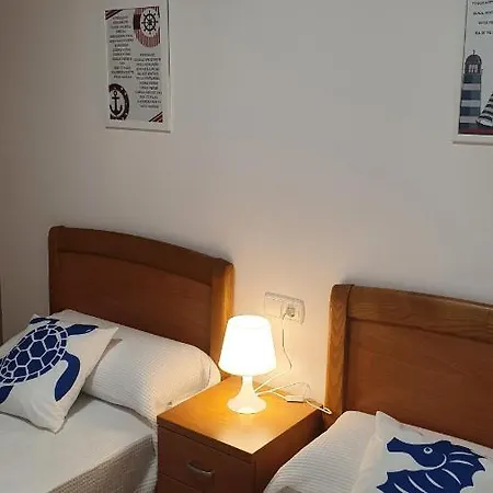 Os Castelos Playa De Covas * Viveiro