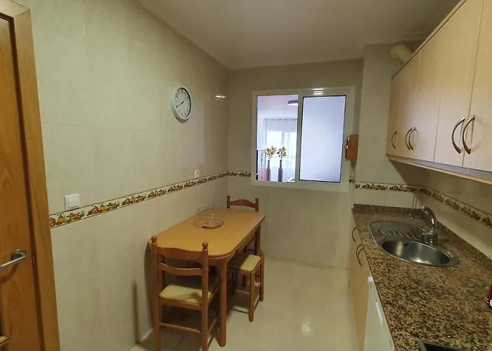 Os Castelos Playa De Covas