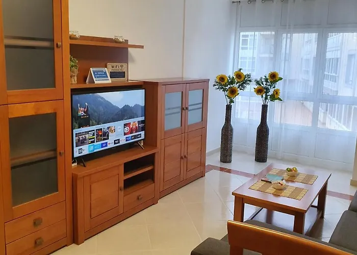 Os Castelos Playa De Covas