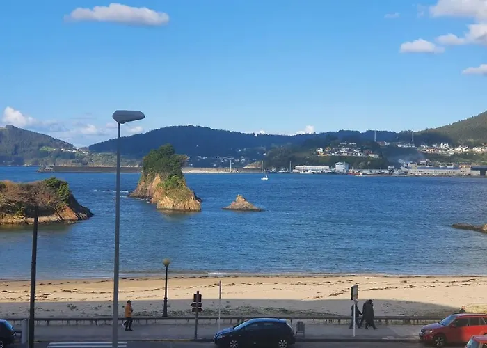 Os Castelos Playa De Covas *